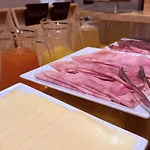 吉亚塔酒店