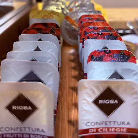 Giada 3* Turín